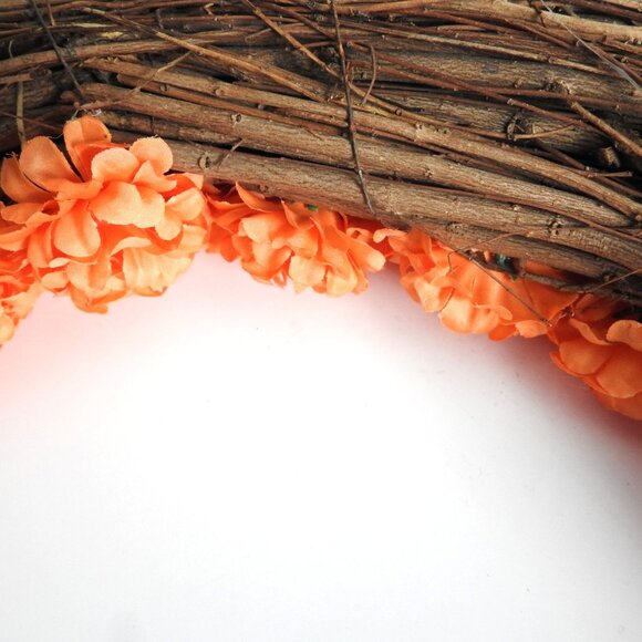 NWOT Twigs Faux Silk Orange Flowers Thanksgiving Wreath Fall Decor 16" - Picture 6 of 6